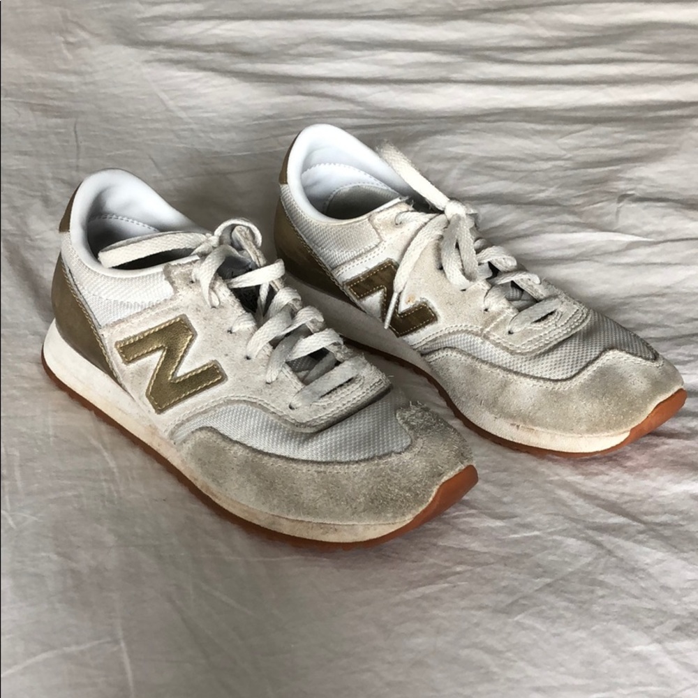Women’s New Balance 620 sneakers